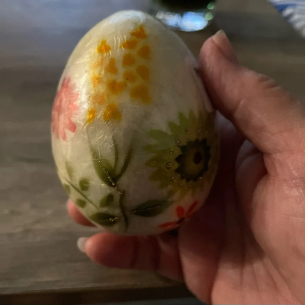 Vintage pair of Handpainted Floral decoupage Easter/Spring decorative Eggs